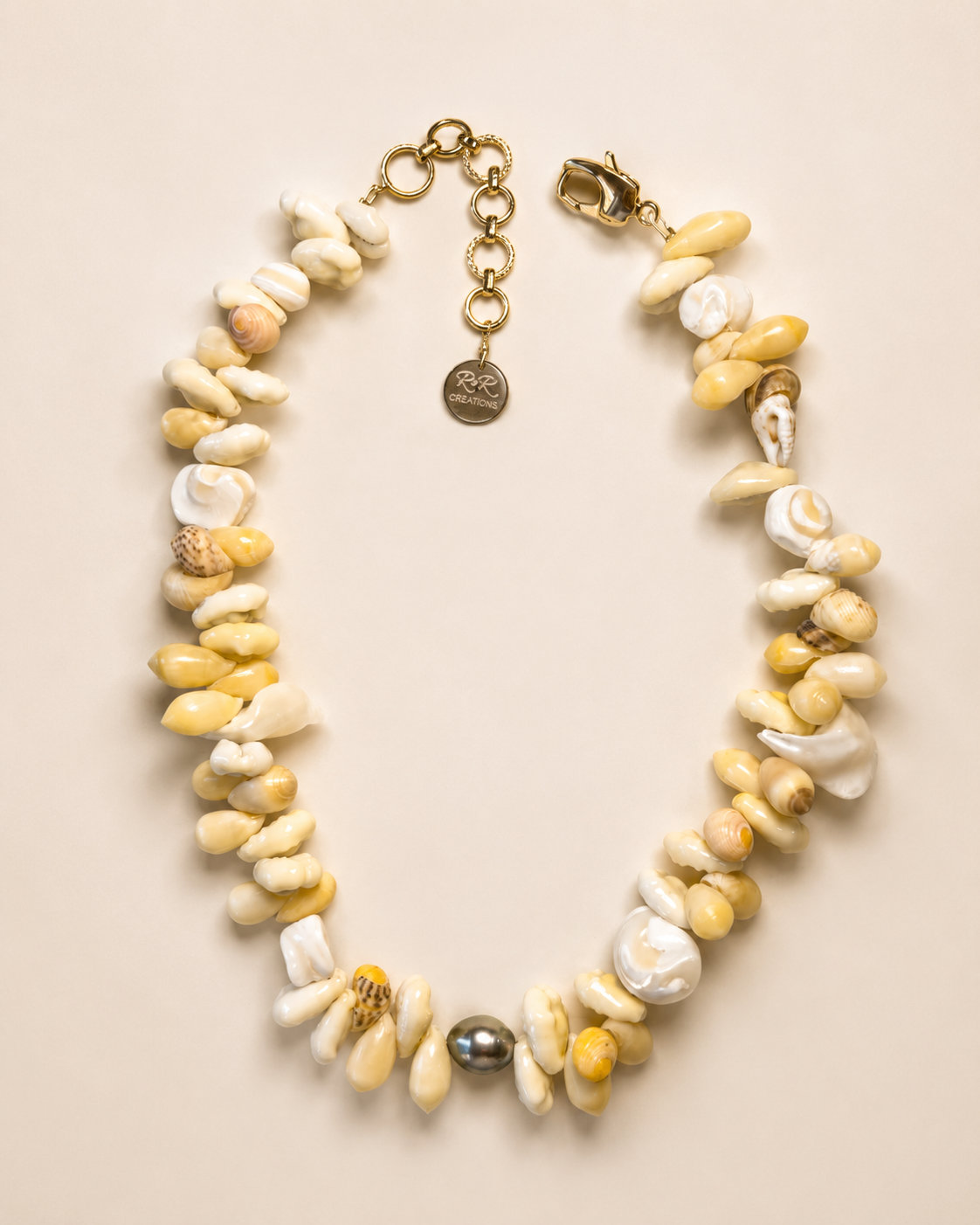 Collier coquillages - modèle Moerani Crème